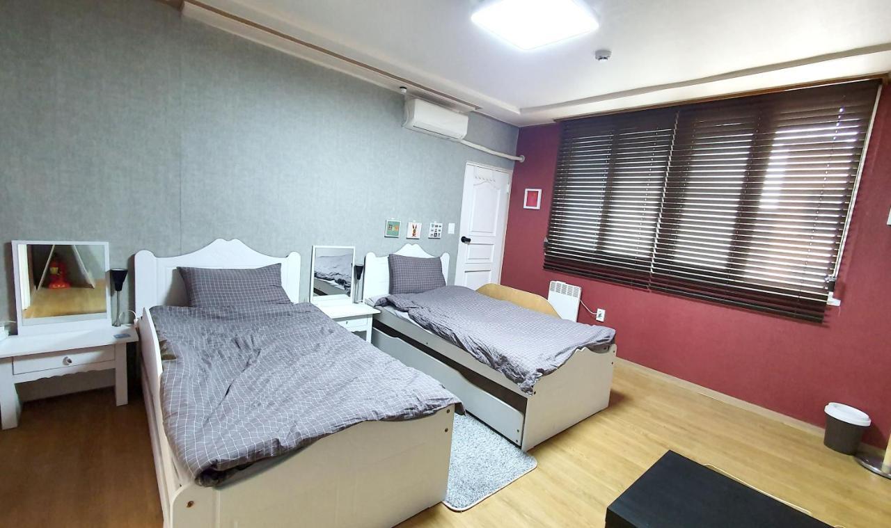 Triangel Guesthouse Сеул Екстер'єр фото